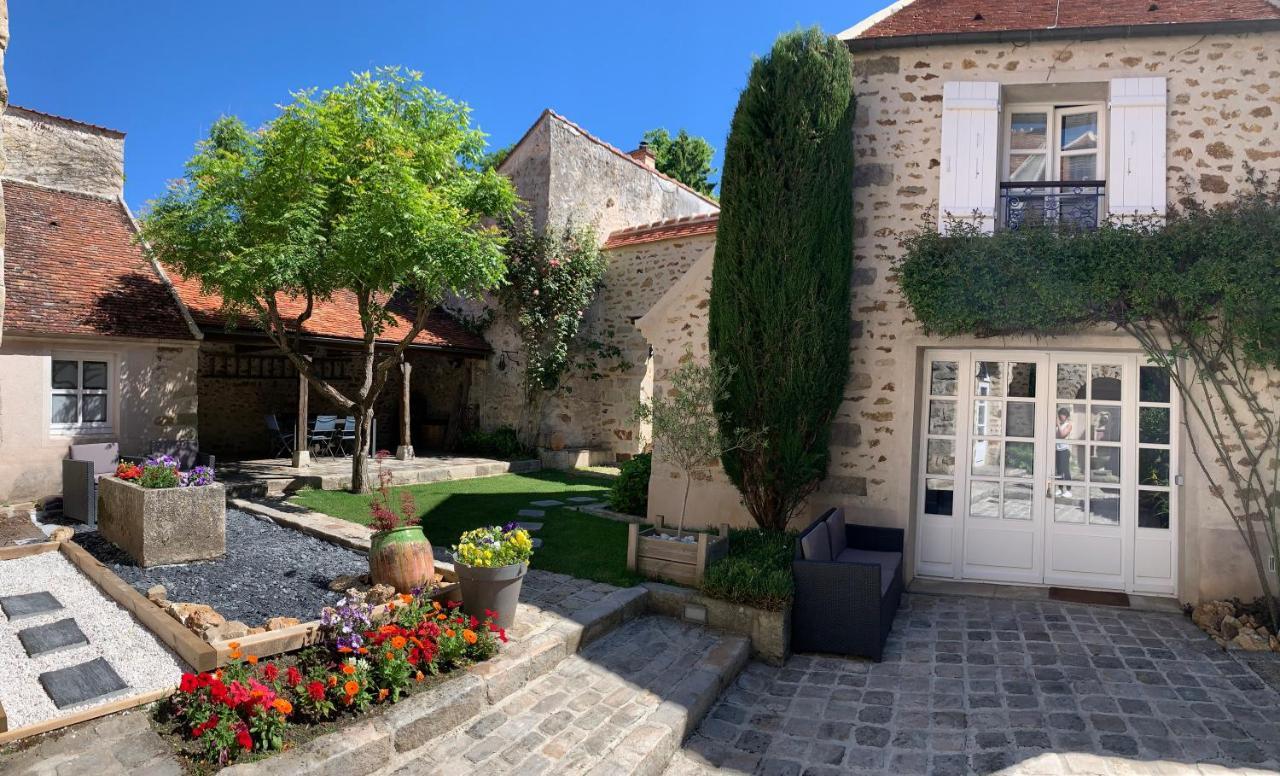 La Maison D'Emilie - Appartements Chaumes-en-Brie Экстерьер фото